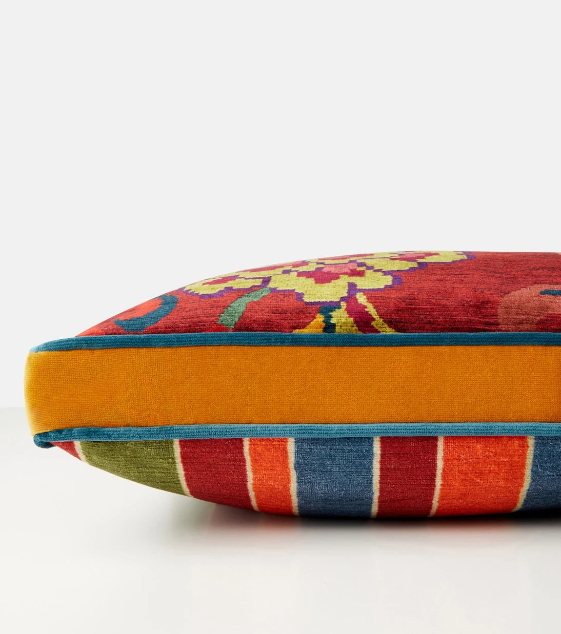 Etro - Nimphea floral velvet cushion