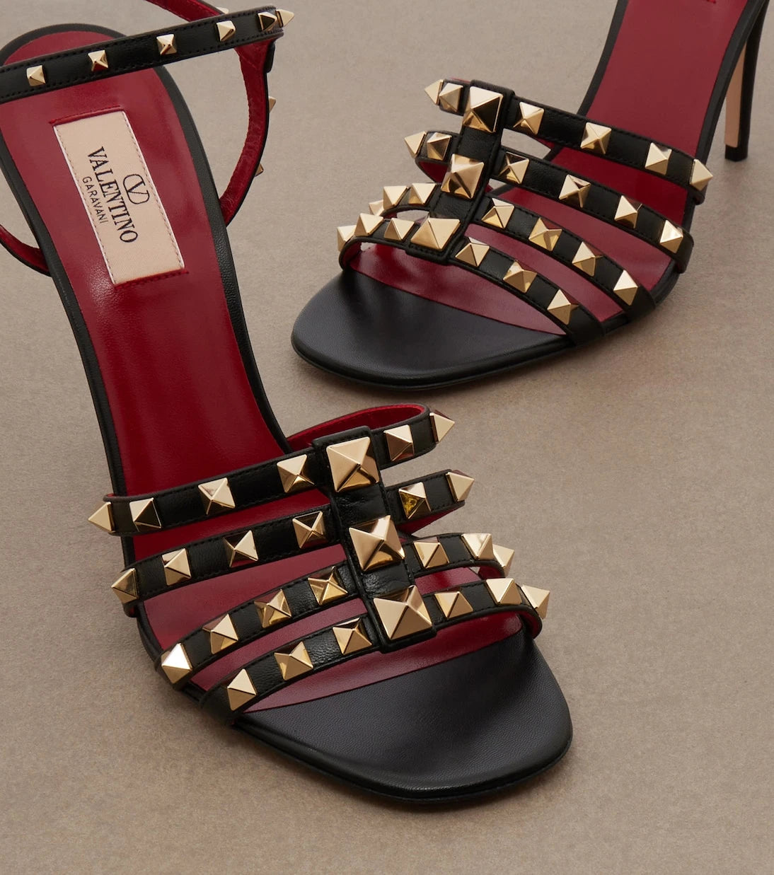 Valentino Garavani - Rockstud leather sandals