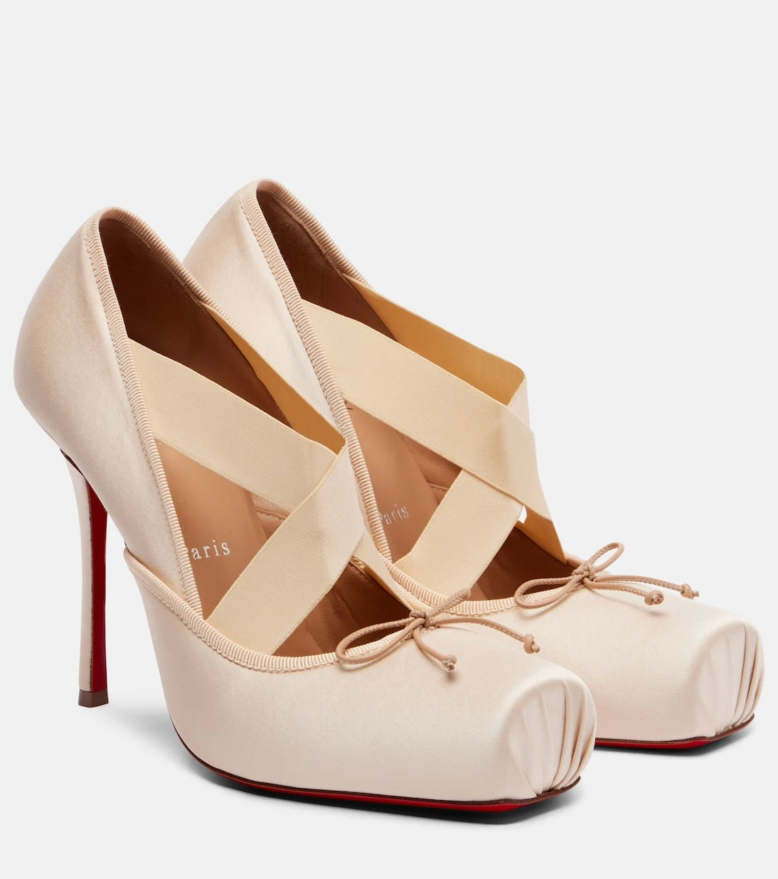 Christian Louboutin - حذاء كاسيستاسيتنا من الساتان بكعب عالٍ