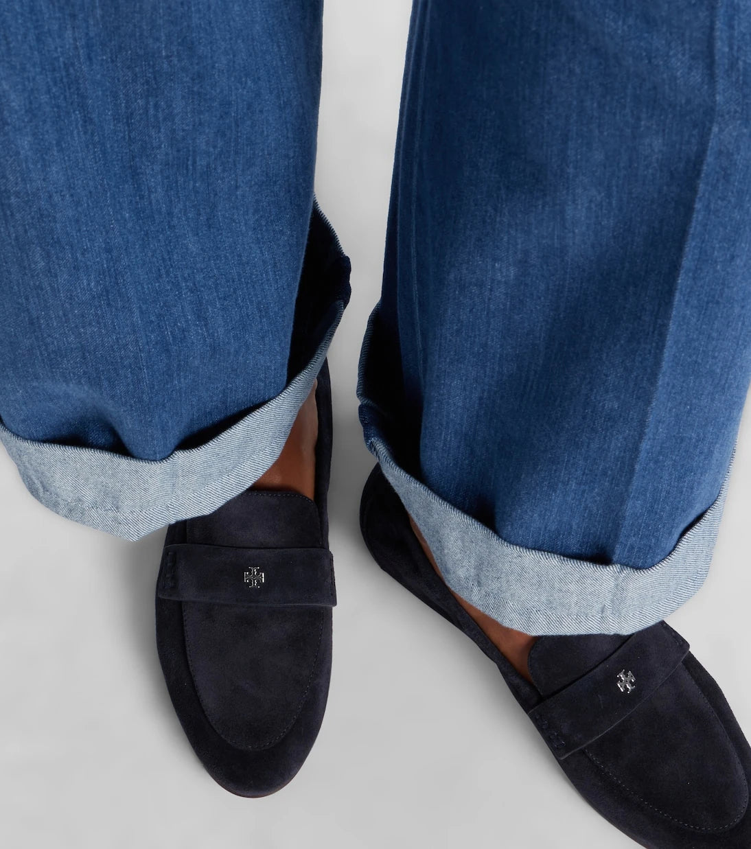 Tory Burch - Logo suede loafers