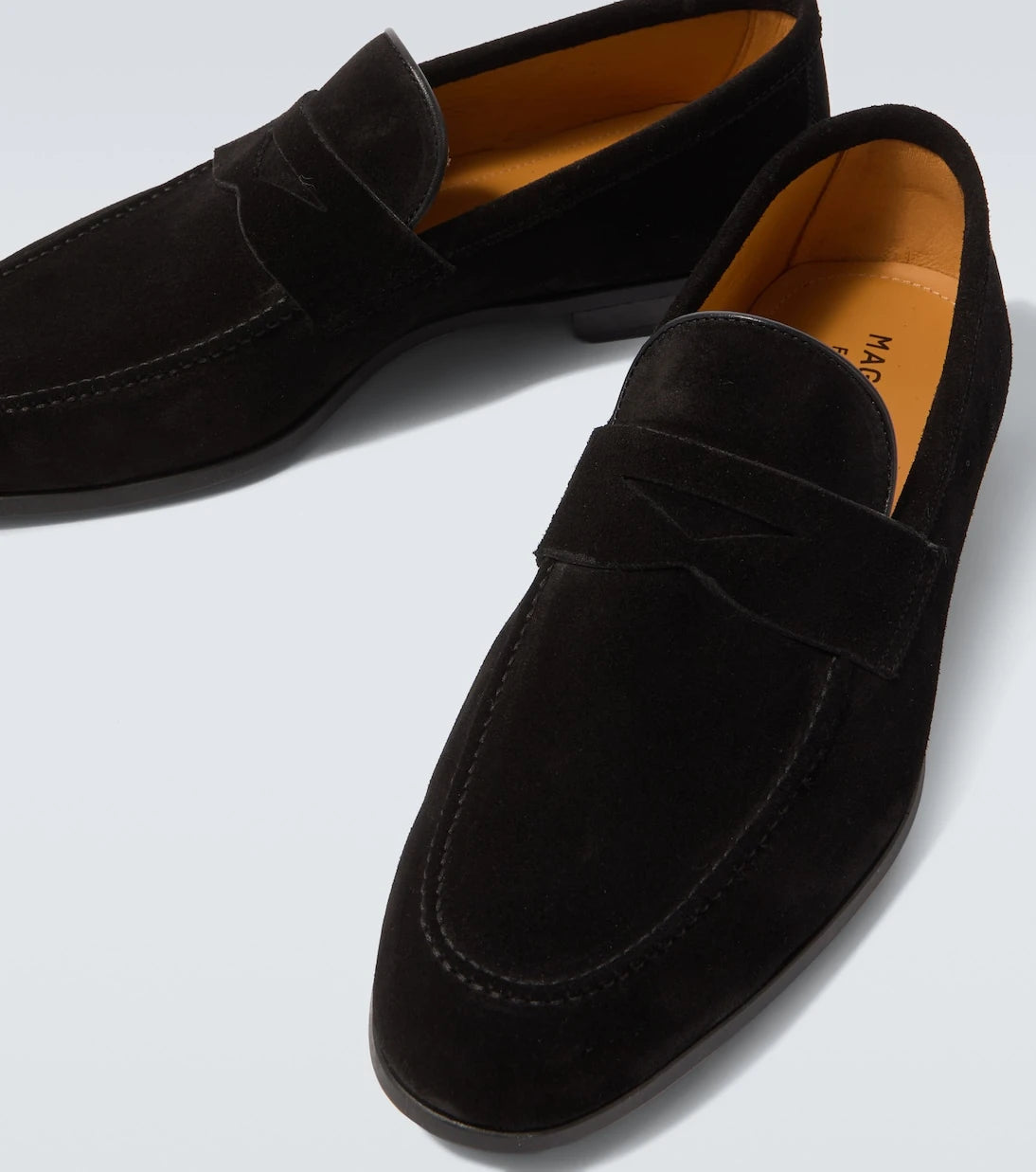 Magnanni - Diezma suede penny loafers
