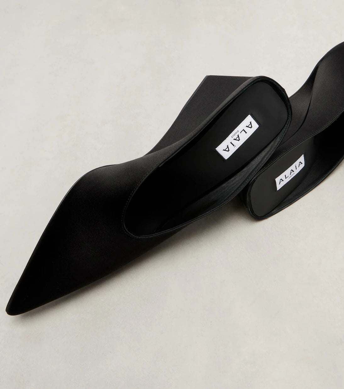 Alaïa - Cube 75 satin wedge mules