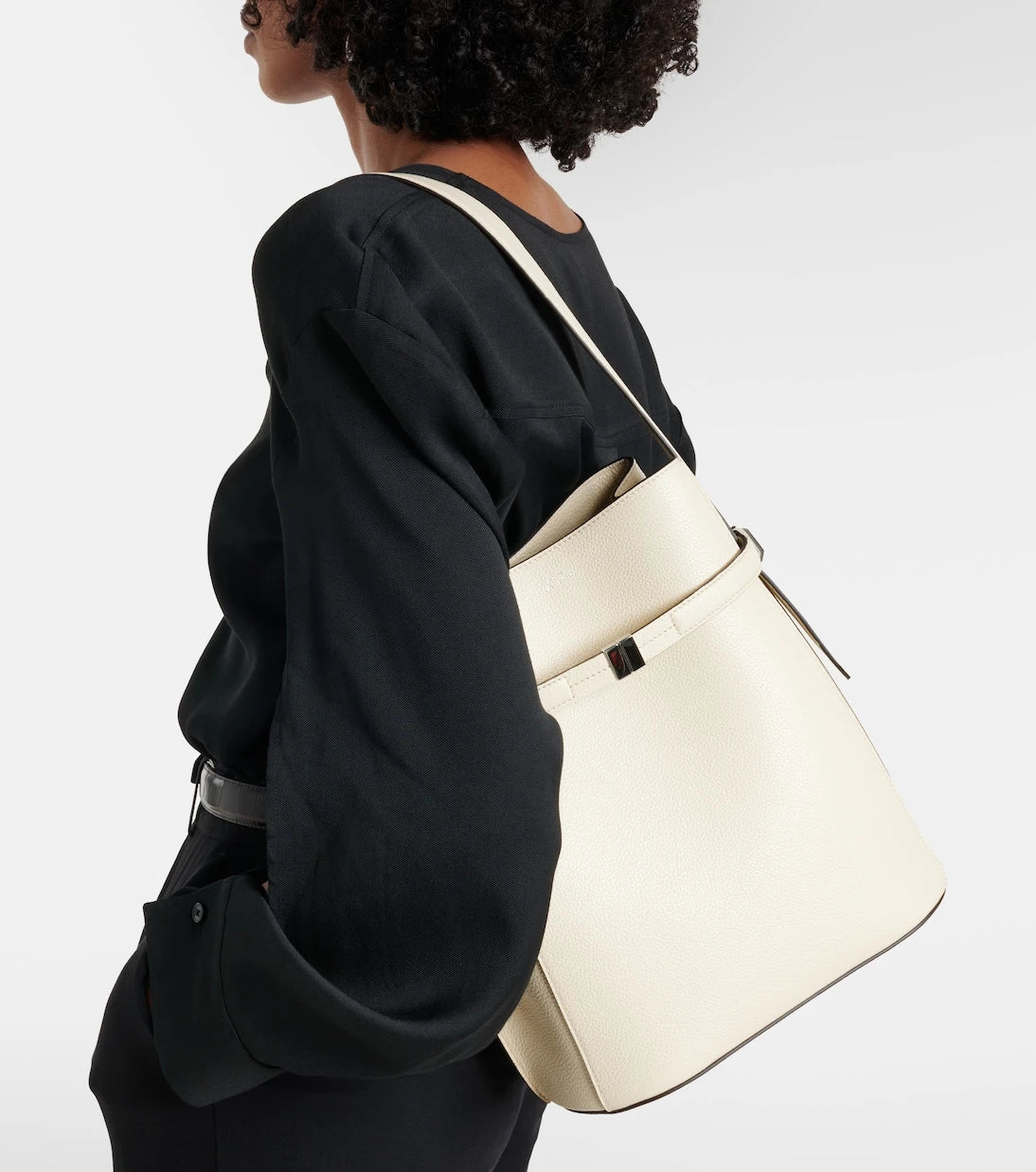 Toteme - Large leather bucket bag