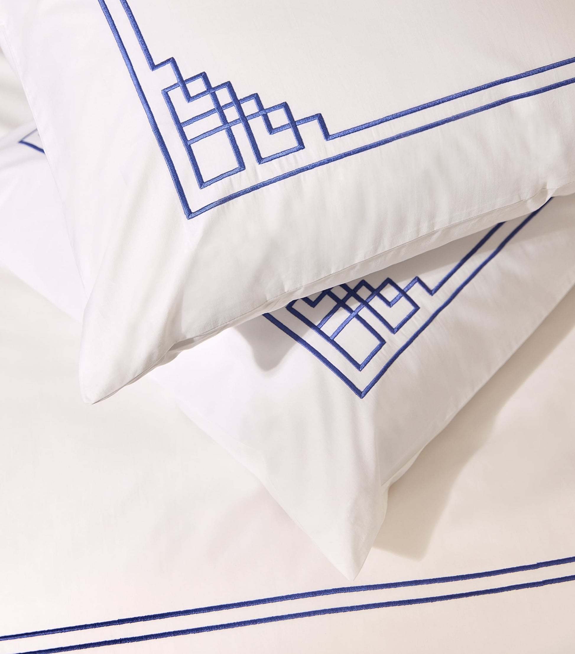 Trawden Super King Duvet Cover Set (260cm x 220cm)