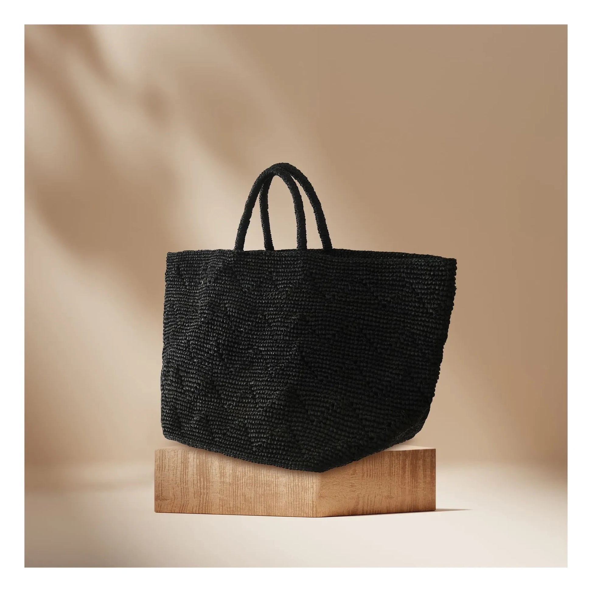 Camalya - Toabi Raphia Shopping Bag | Black