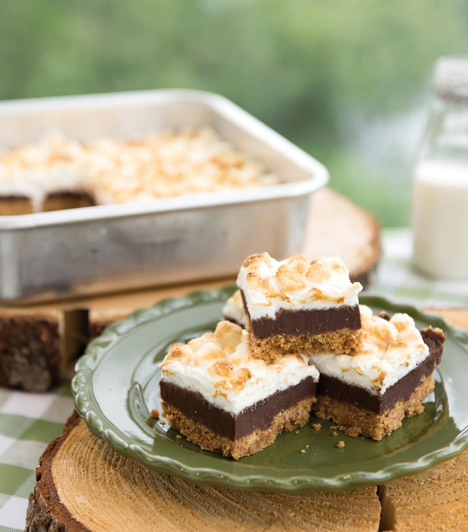 Nordic Ware Aluminium Naturals Square Cake Tin (24.5cm)