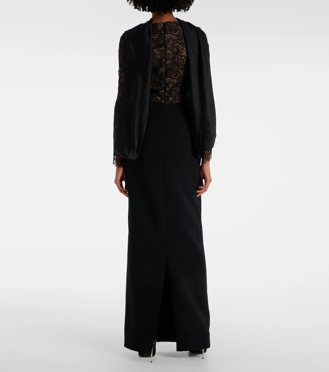 Safiyaa - Serryna lace gown