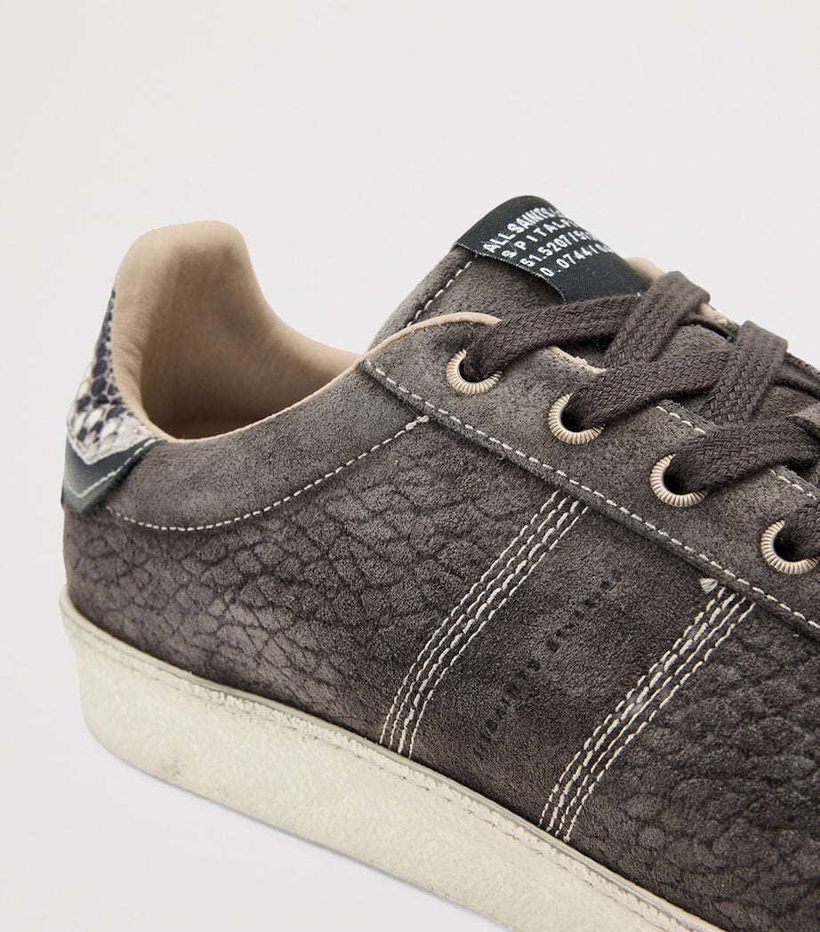Suede Leon Low-Top Sneakers
