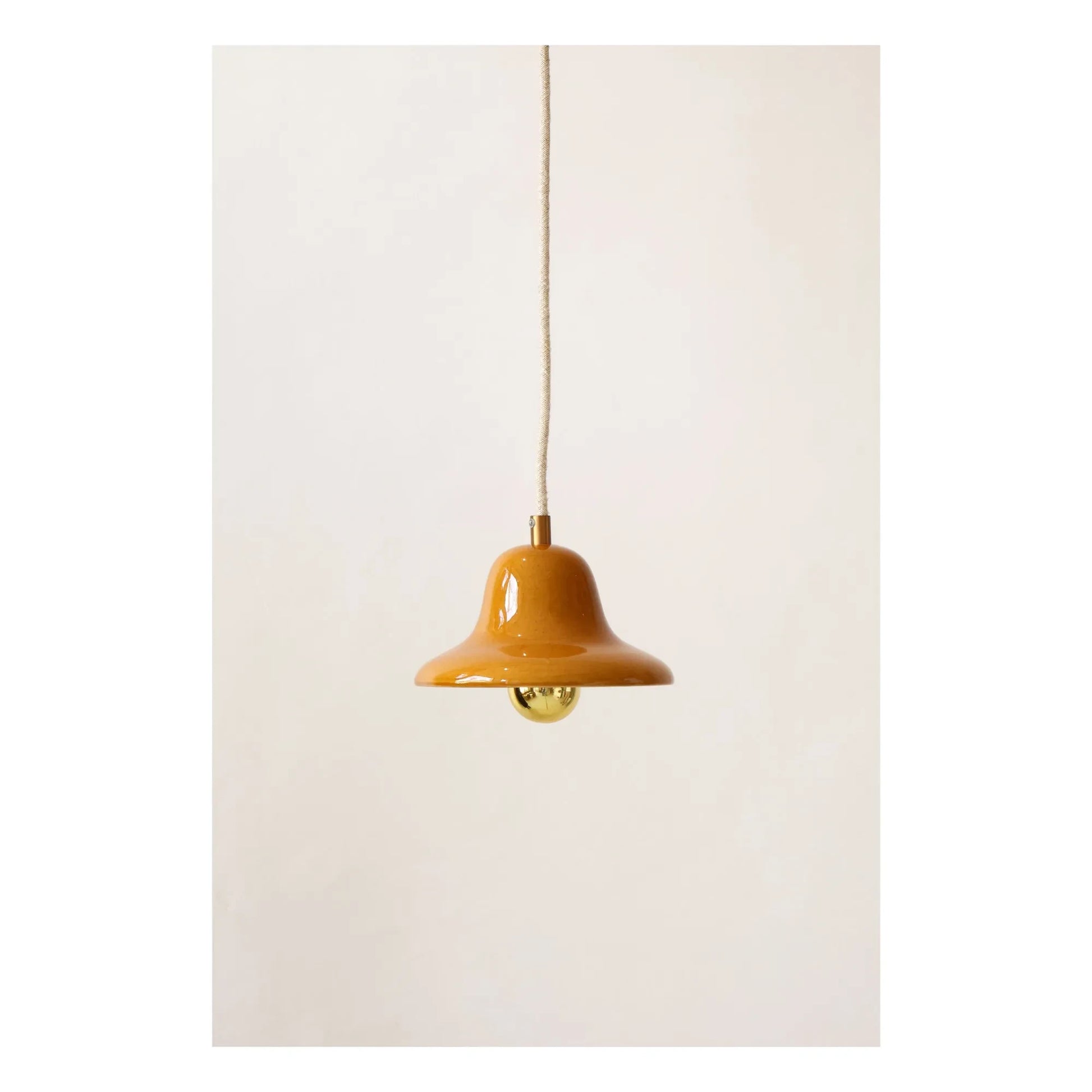 Masamé - Small Gigaro hanging lamp | Honey