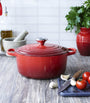 Cast Iron Round Casserole Dish (20cm)