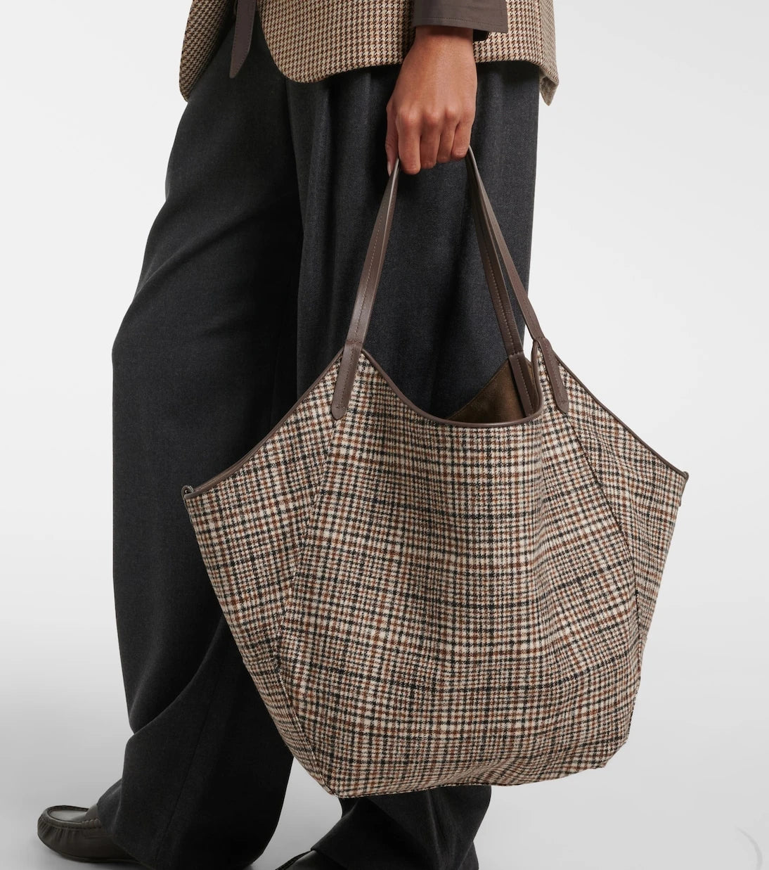 Brunello Cucinelli - Medium suede tote bag