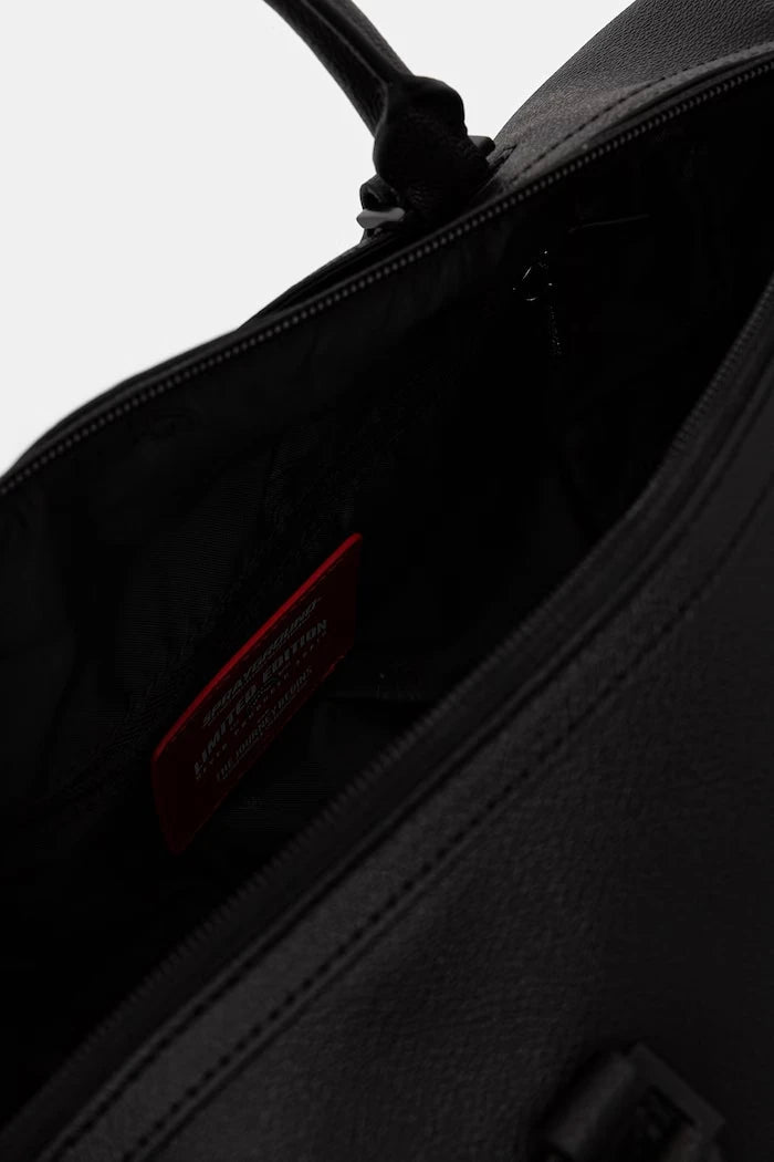 Sprayground чанта от имитация на кожа