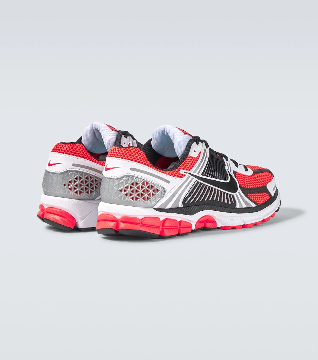 Nike - Zoom Vomero 5 SE sneakers