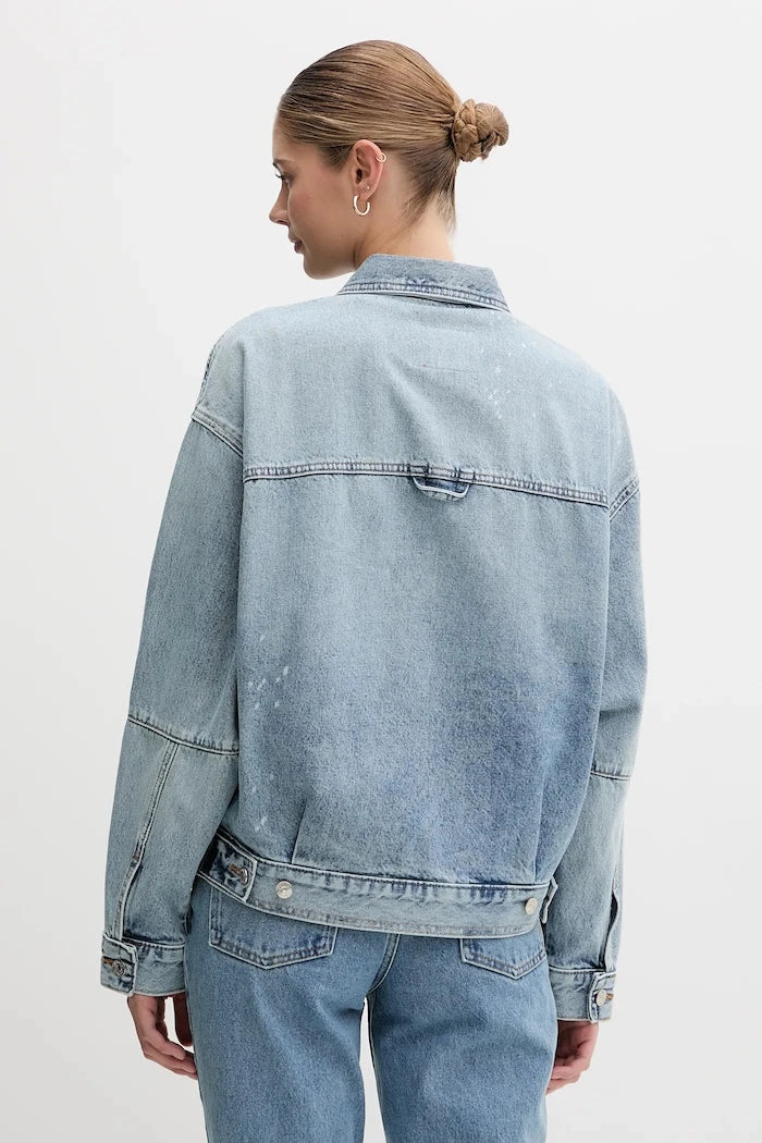 Дънково яке Calvin Klein Jeans