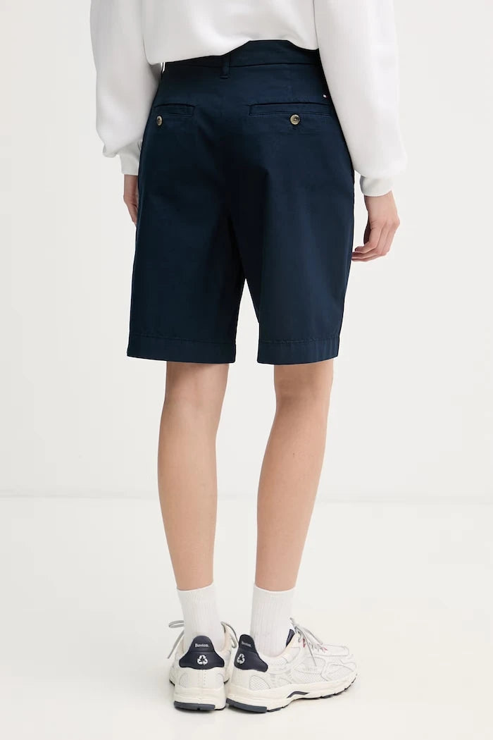 Tommy Hilfiger Kadın pamuklu chino şort