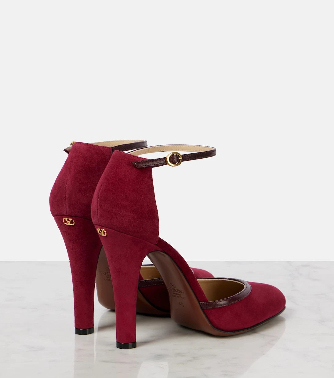 Valentino Garavani - Hi Dolly 105 suede pumps