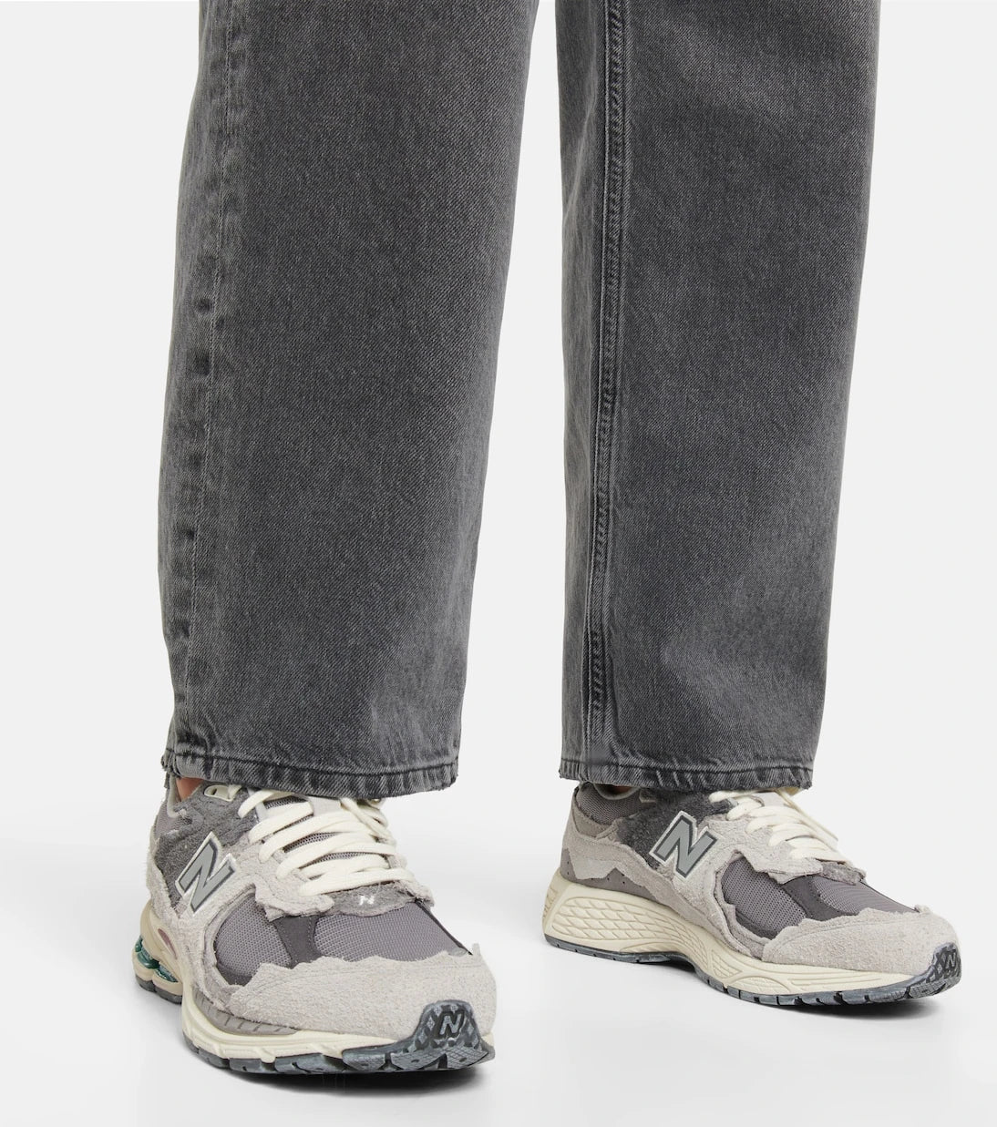 New Balance - 2002R suede and mesh sneakers