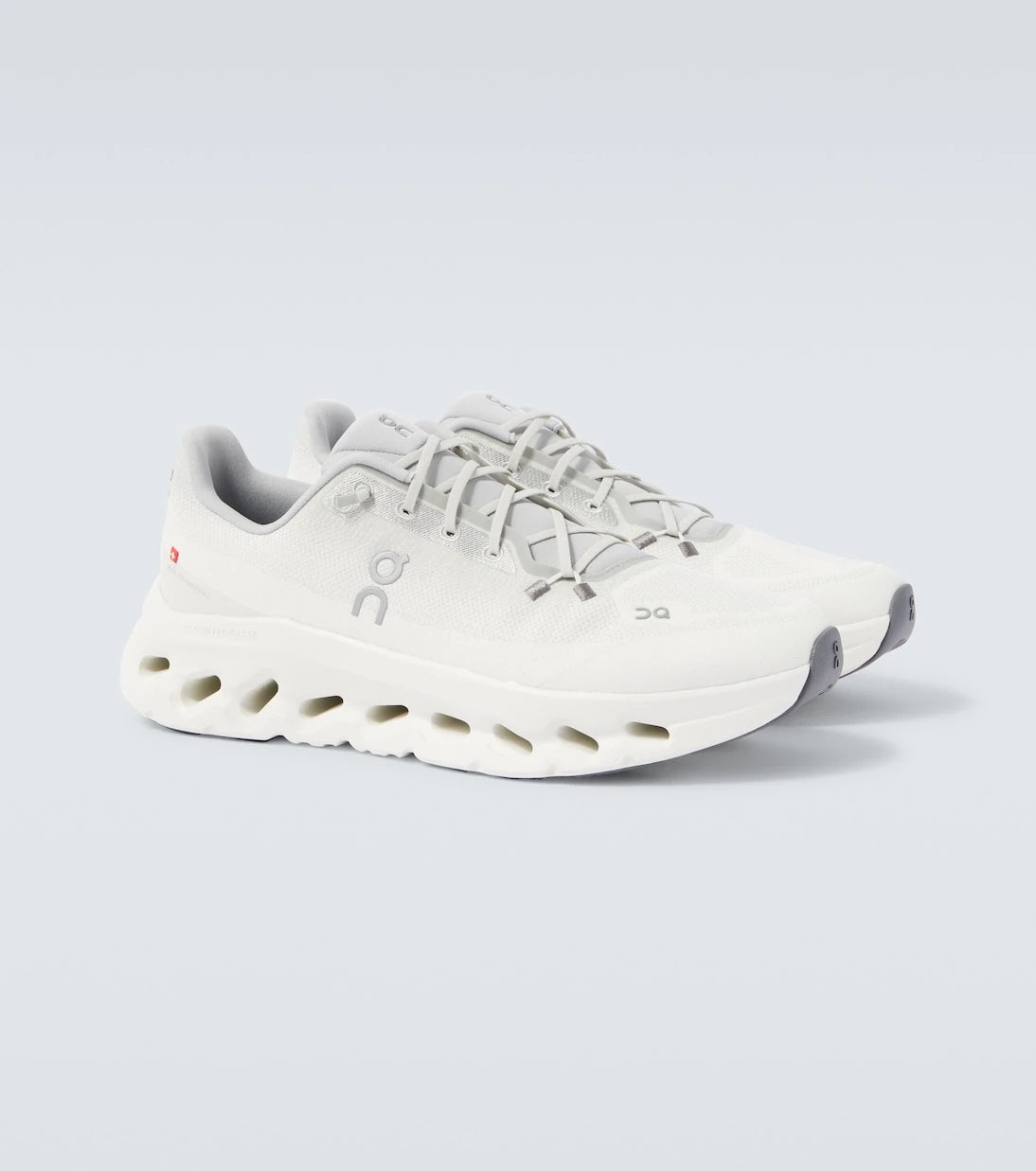 On - Cloudtilt sneakers