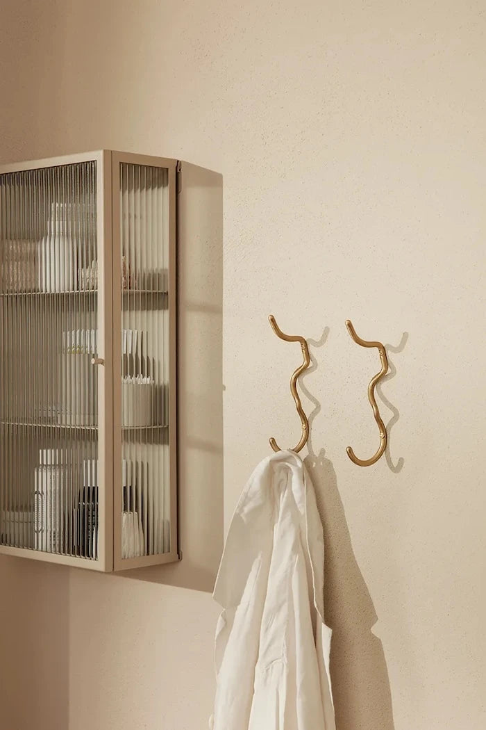 Закачалка за стена ferm LIVING Curvature