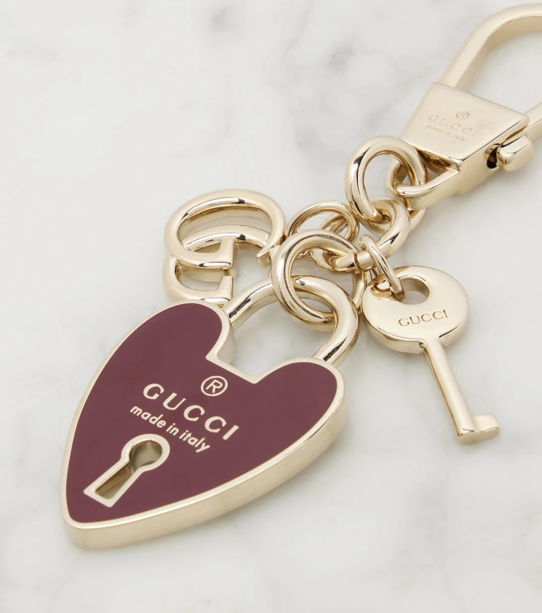 Gucci - Double G keychain