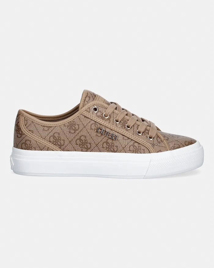Guess JELEXA10 ниски кецове дамски