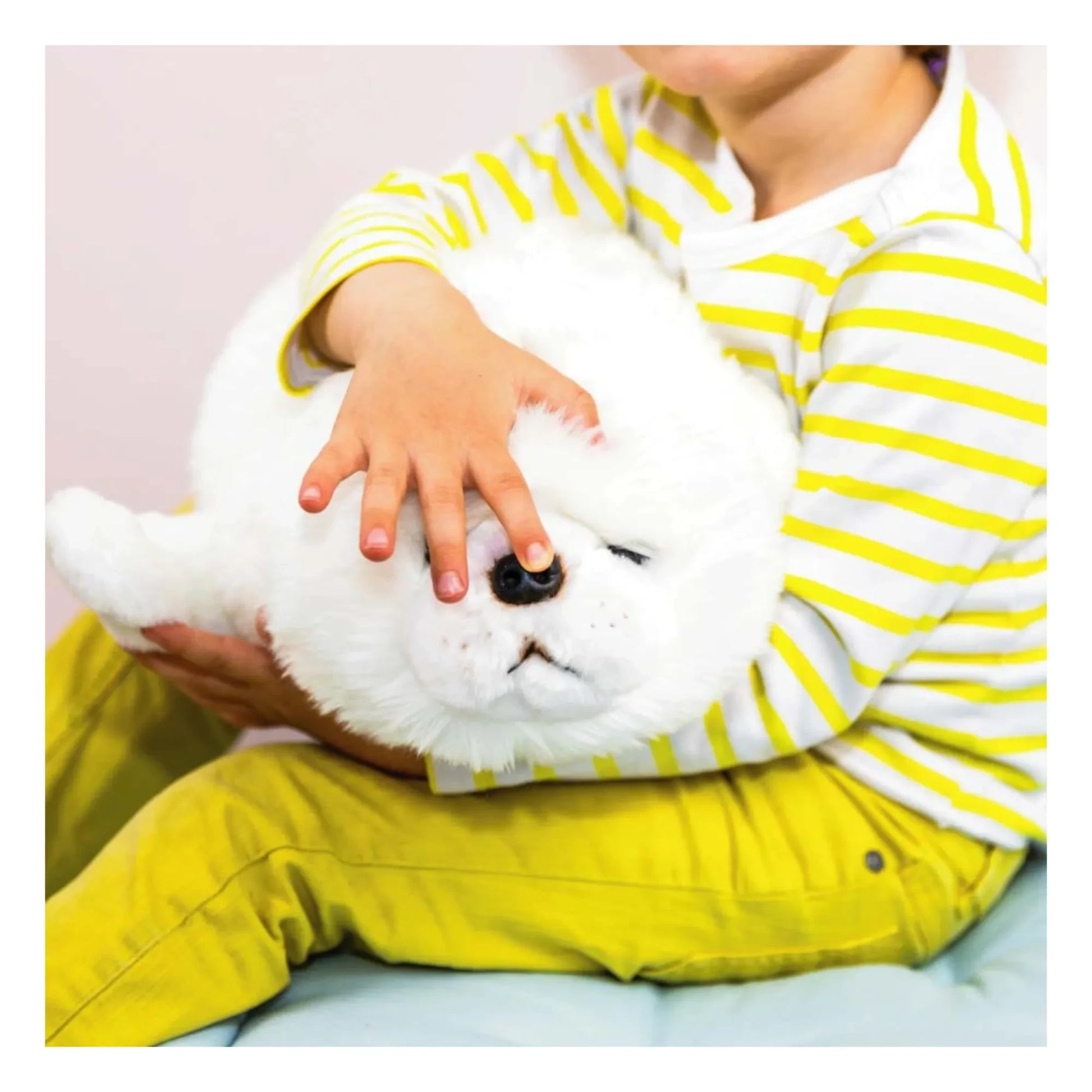 La Pelucherie - Arsène Seal Cuddly Toy | White