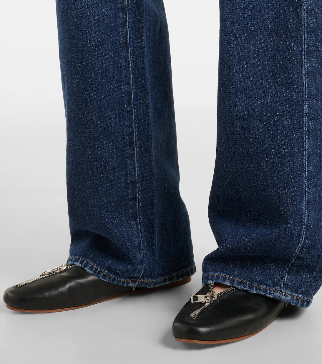 7 For All Mankind - بنطلون جينز تيس بقصّة مستقيمة وخصرٍ عالٍ