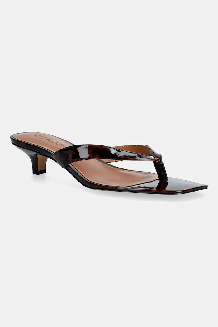 Steve Madden Tracie Parmak Arası Terlik