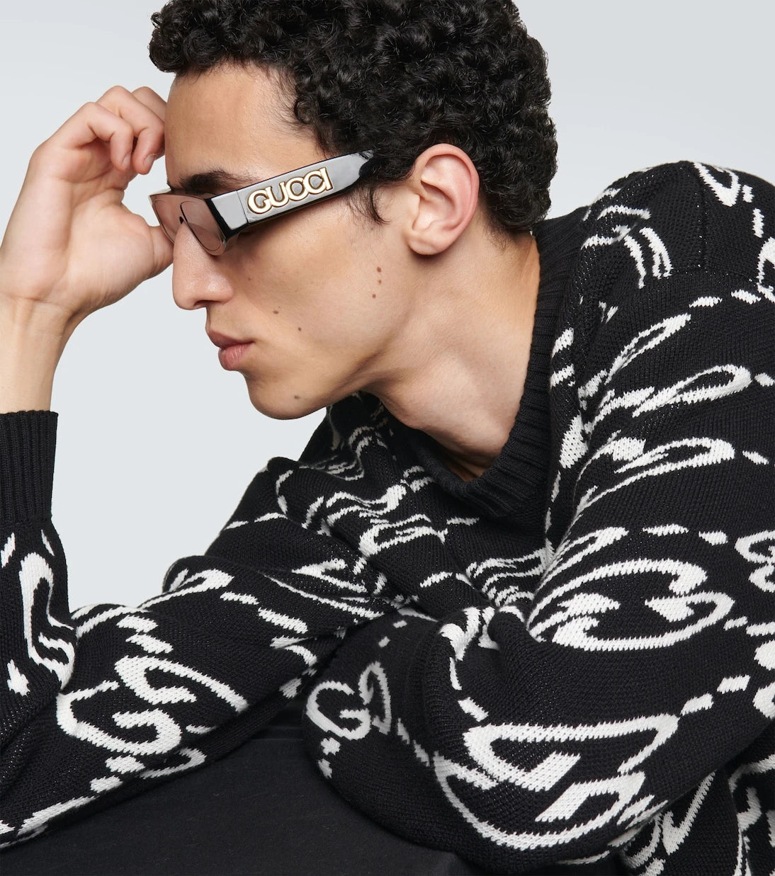 Gucci - Logo flat-top sunglasses