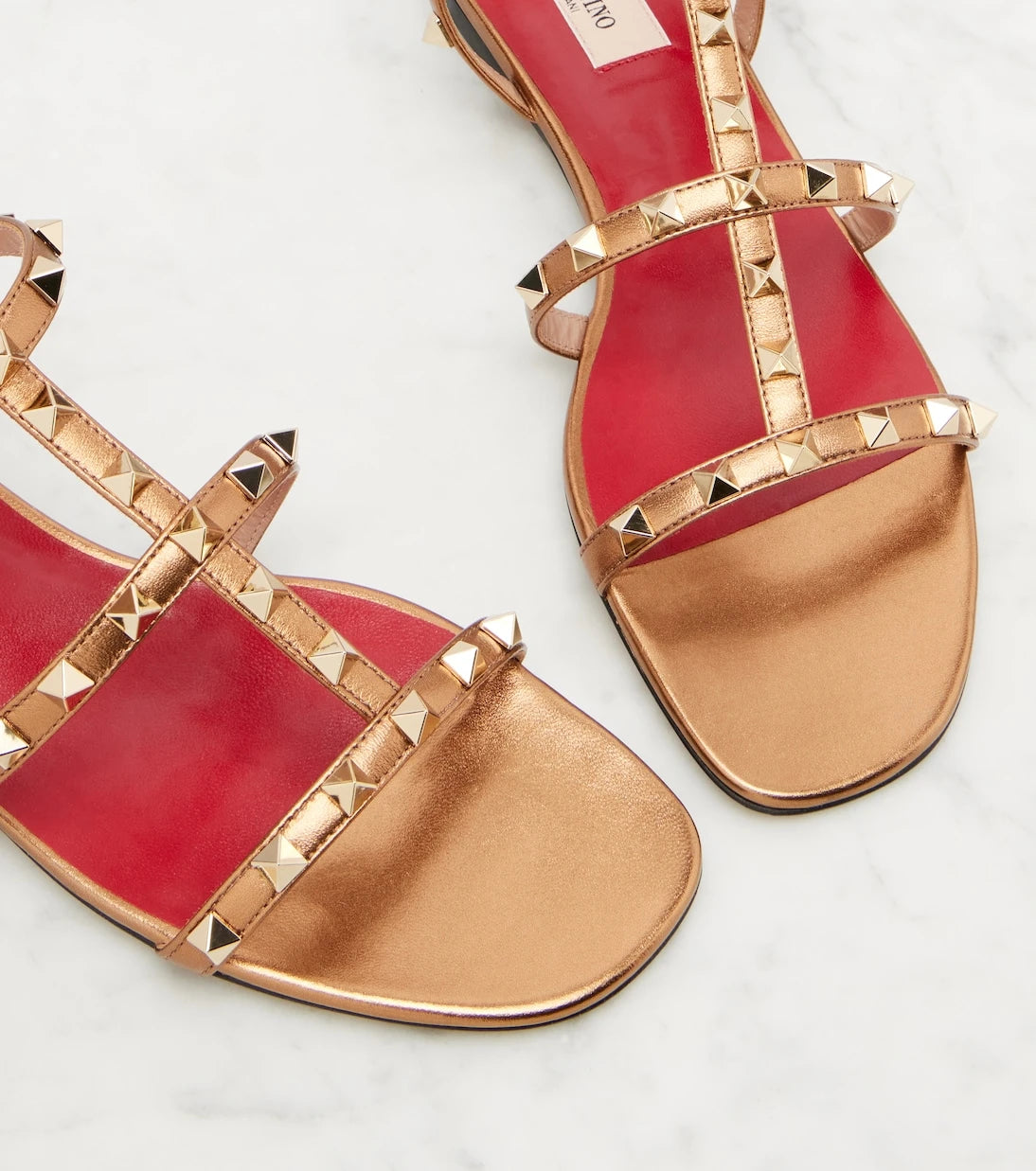 Valentino Garavani - Rockstud metallic leather sandals