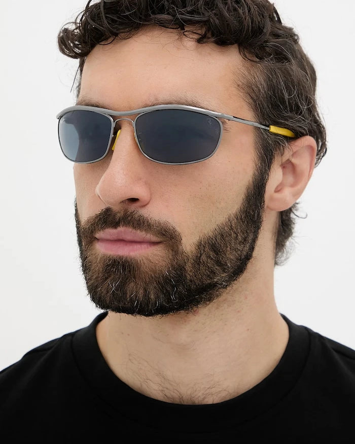Ray-Ban SCUDERIA FERRARI COLLECTION güneş gözlüğü