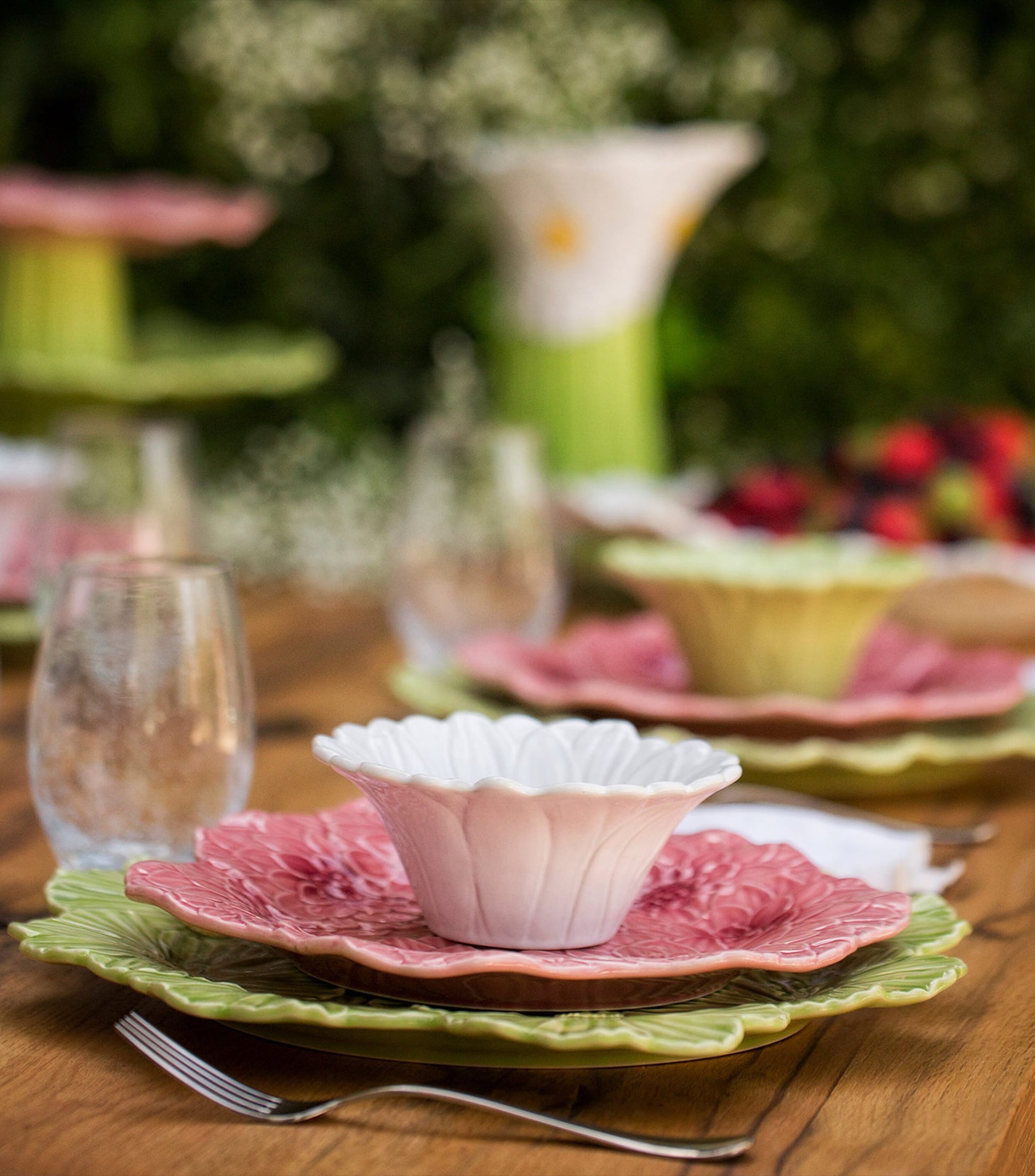 Maria Floral Plate (38.5cm)