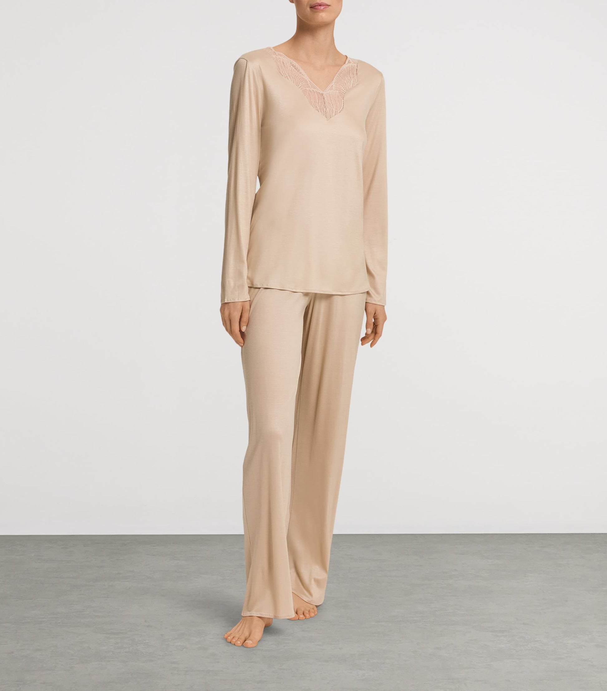 Lace-Trim Long-Sleeve Pyjamas