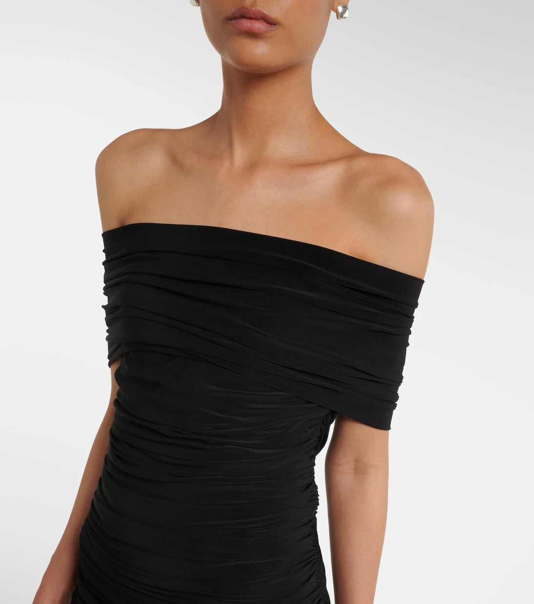 Norma Kamali - Off-shoulder ruched jersey gown