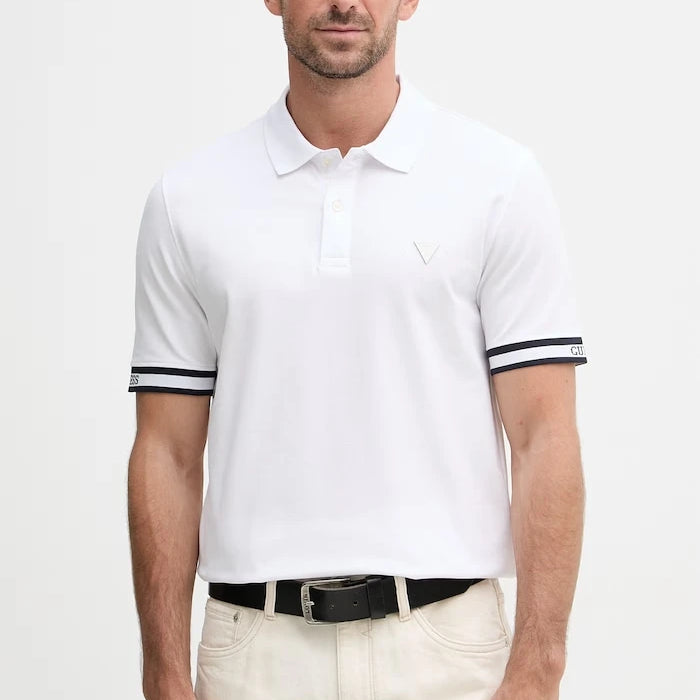 Guess yaka detaylı erkek pamuklu elastanlı tişört LYLE