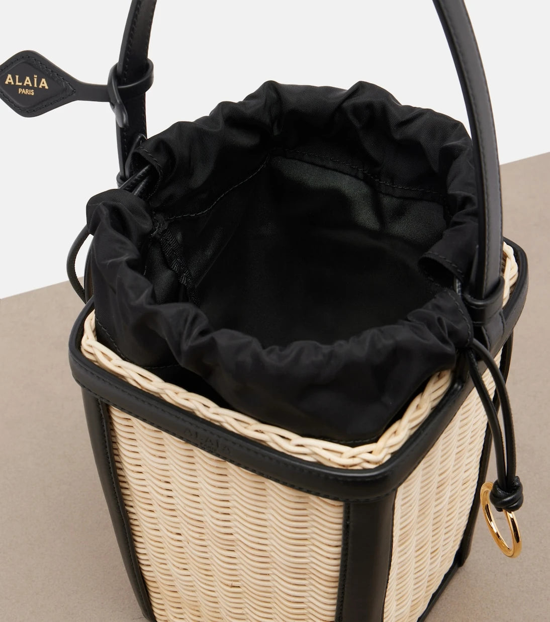 Alaïa - Small wicker and leather bucket bag