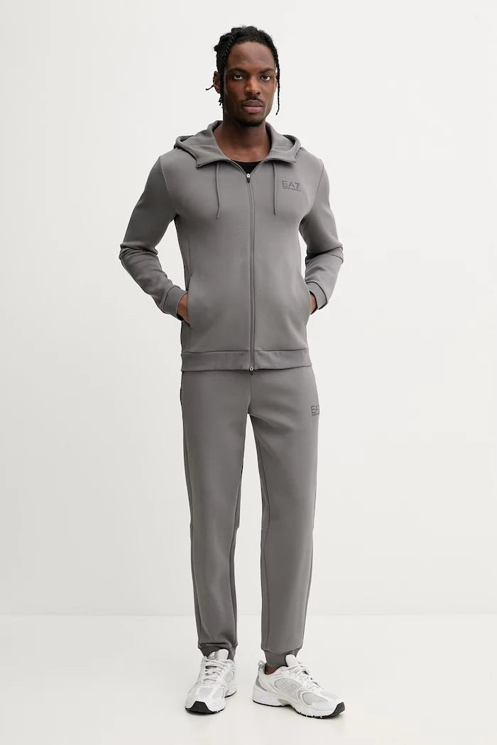 EA7 Emporio Armani pamuklu erkek eşofman takımı