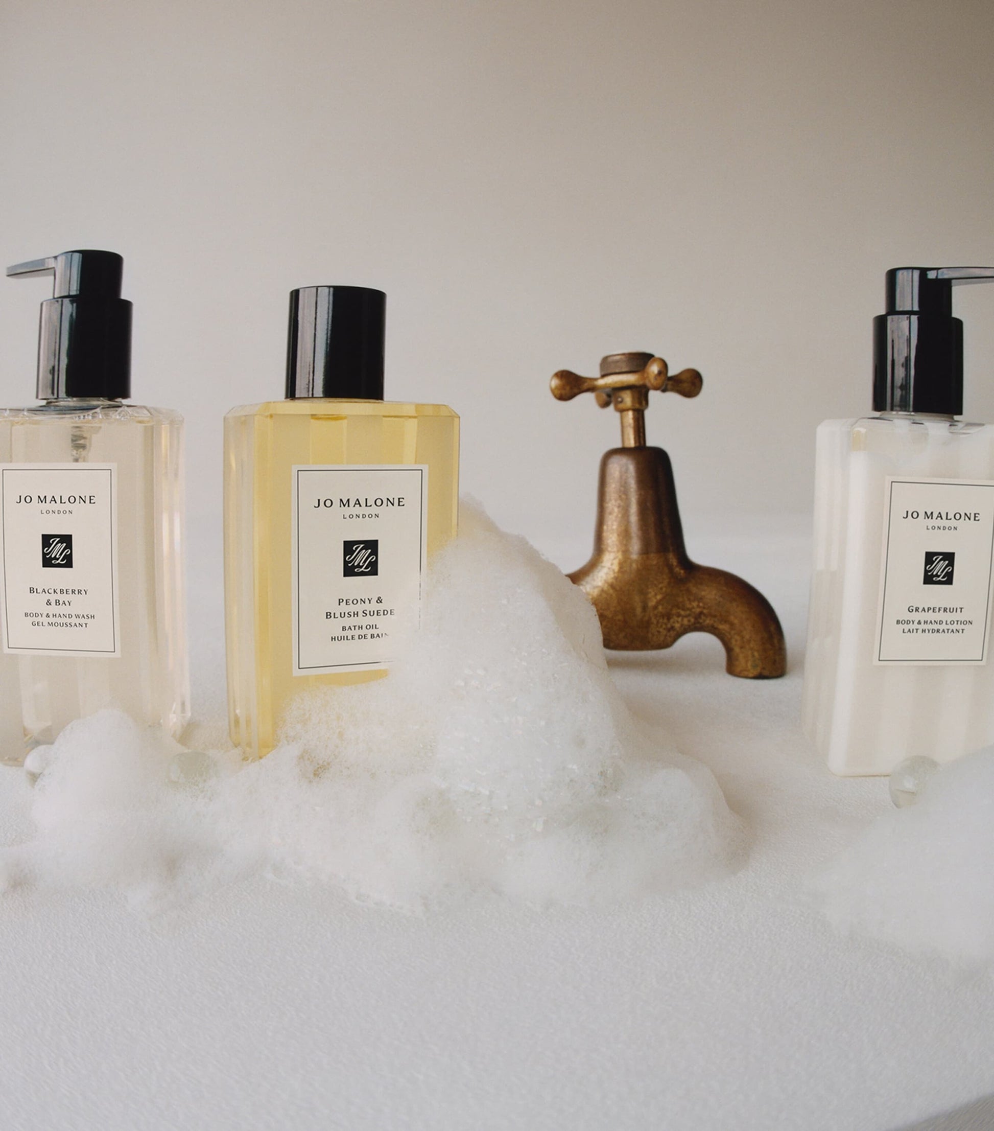 Peony And Blush Suede Bath Oil (250ml)