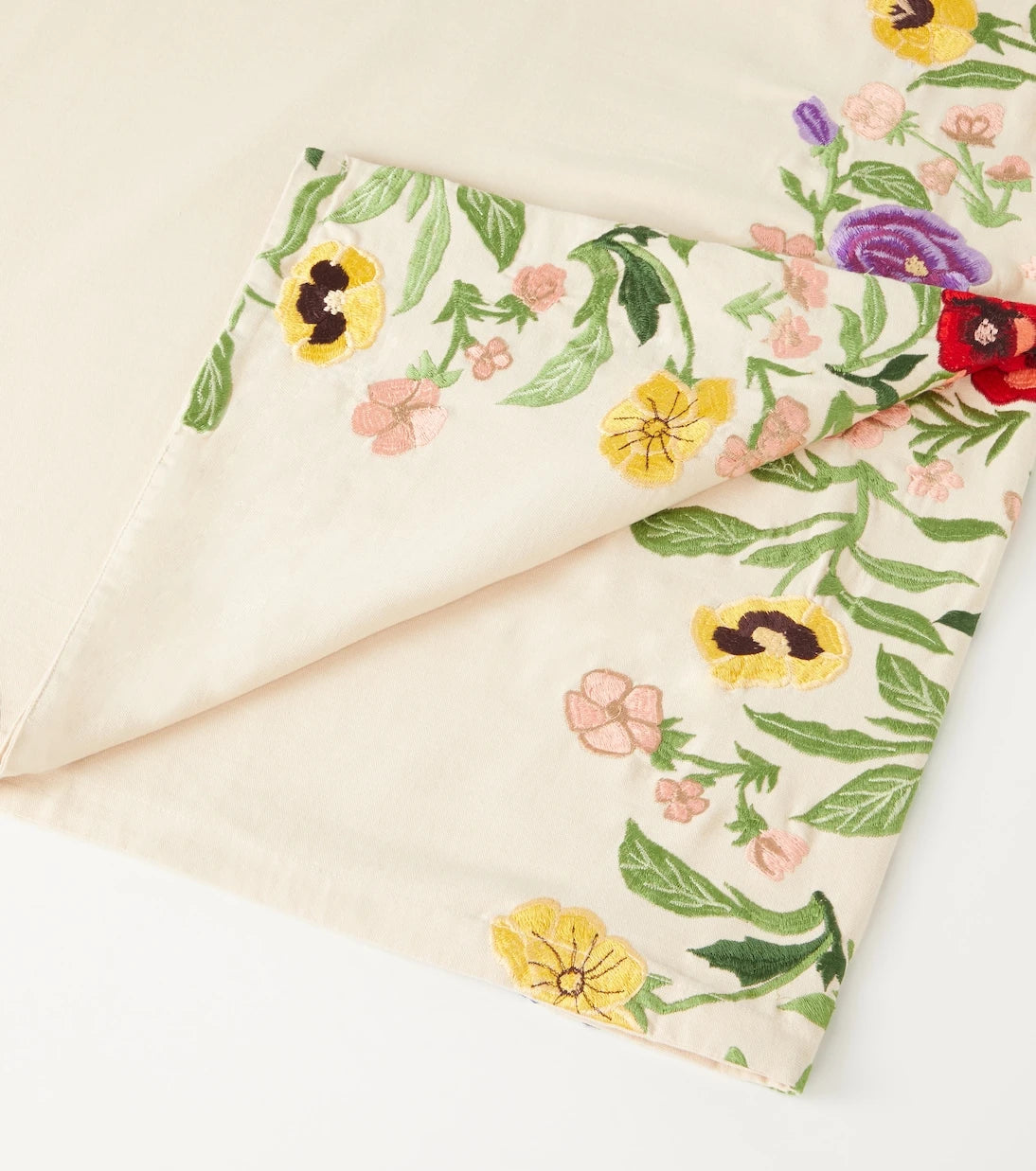 Les-Ottomans - Embroidered cotton tablecloth