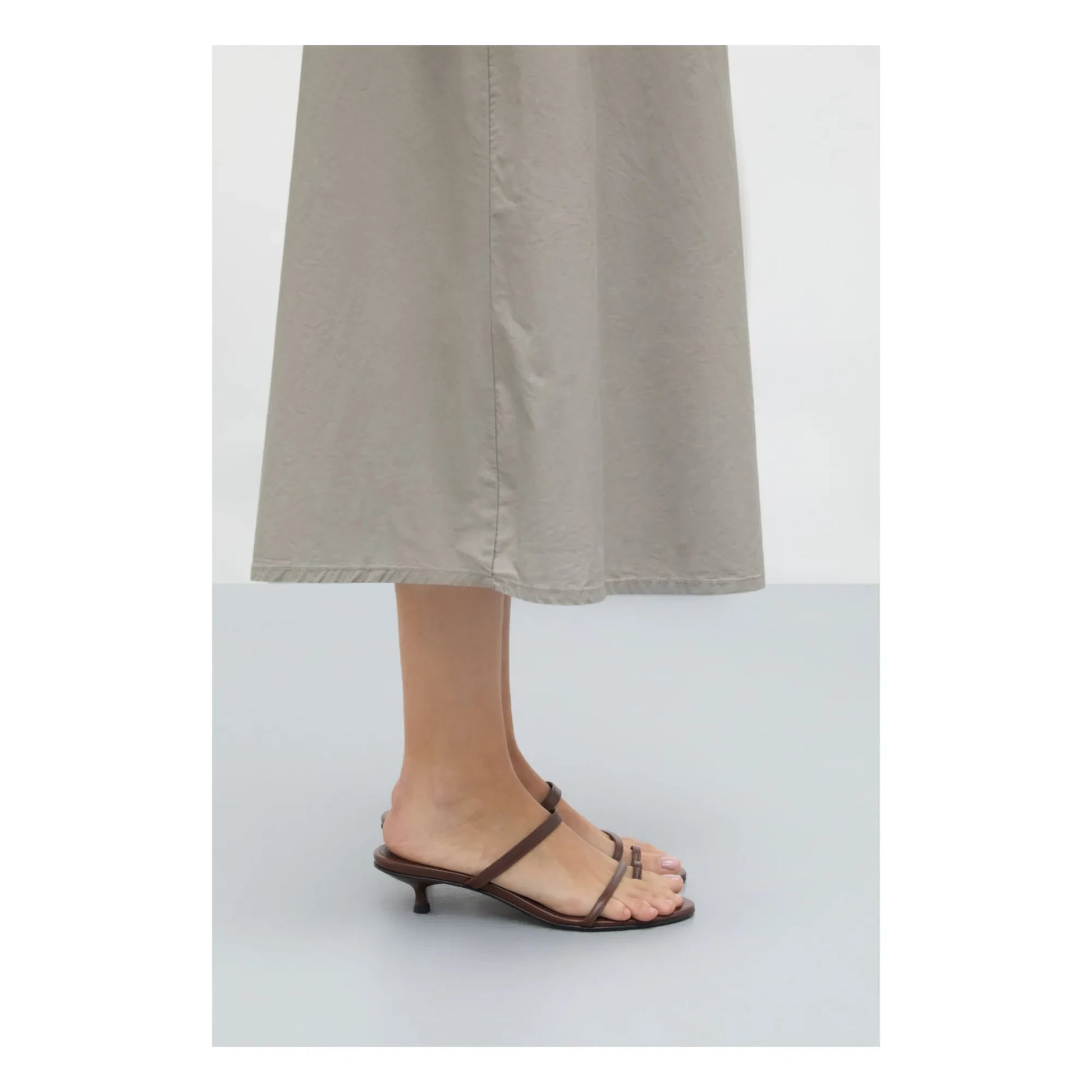 Augusta - Daisy sandals | Chocolate