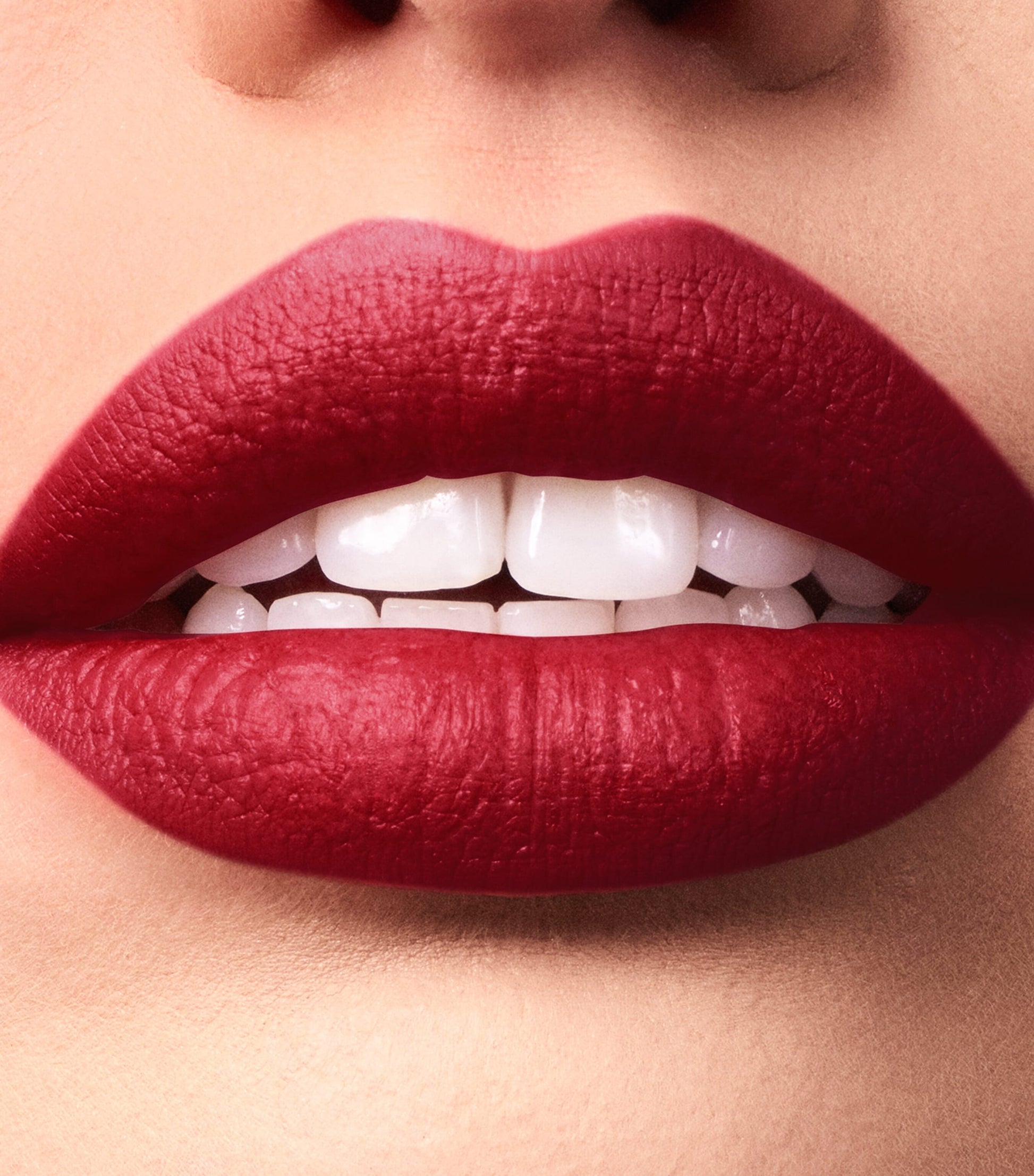 Rouge Stiletto Lumi Matte Lipstick