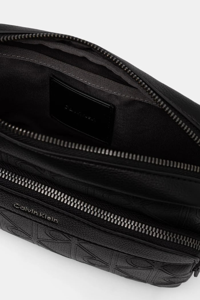 Calvin Klein erkek suni deri omuz çantası