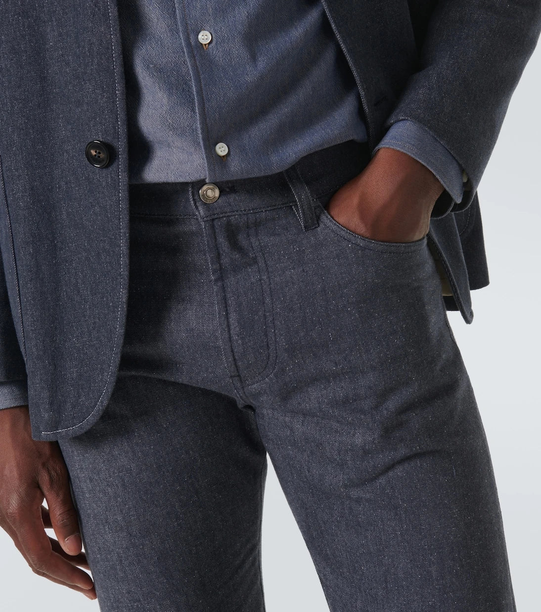 Loro Piana - بنطلون جينز بقصة مستقيمة وخصر متوسط الارتفاع