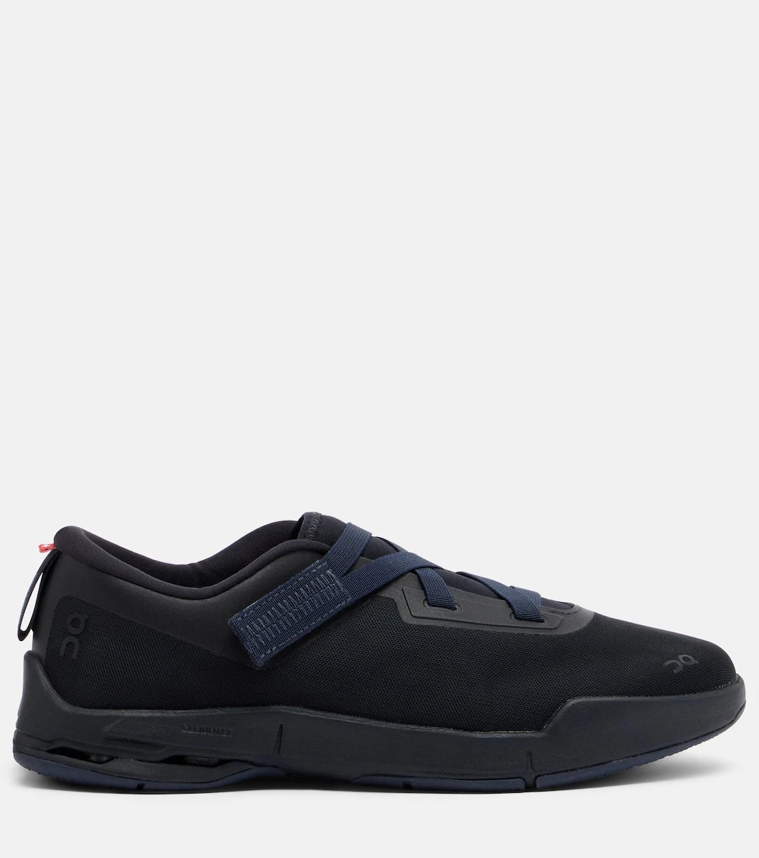 On - x Zendaya Cloudnova Moon sneakers