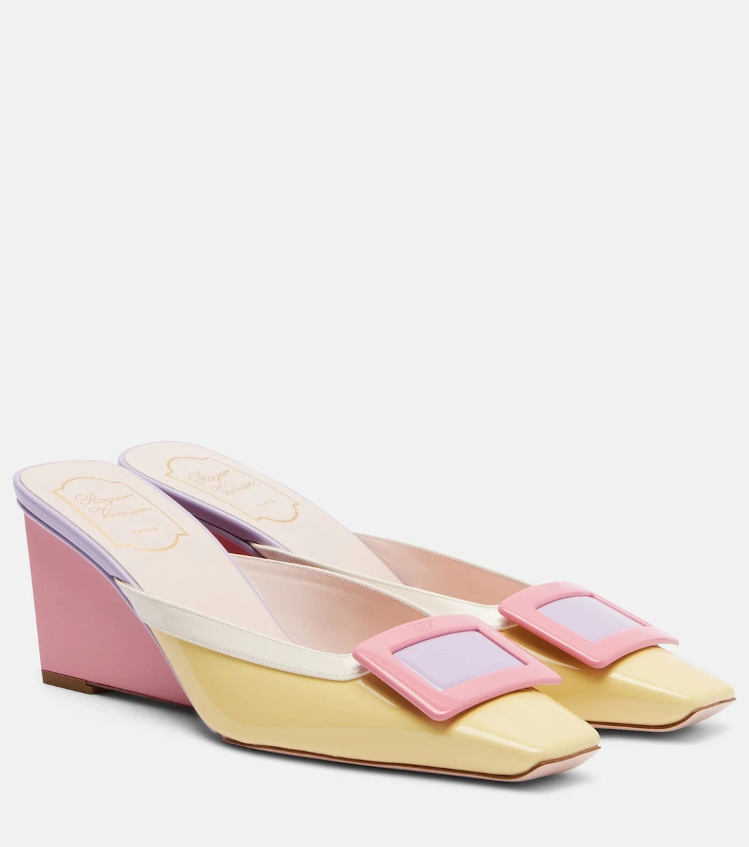 Roger Vivier - حذاء "بيل فيفييه 60" بكعب ويدج من الجلد اللامع