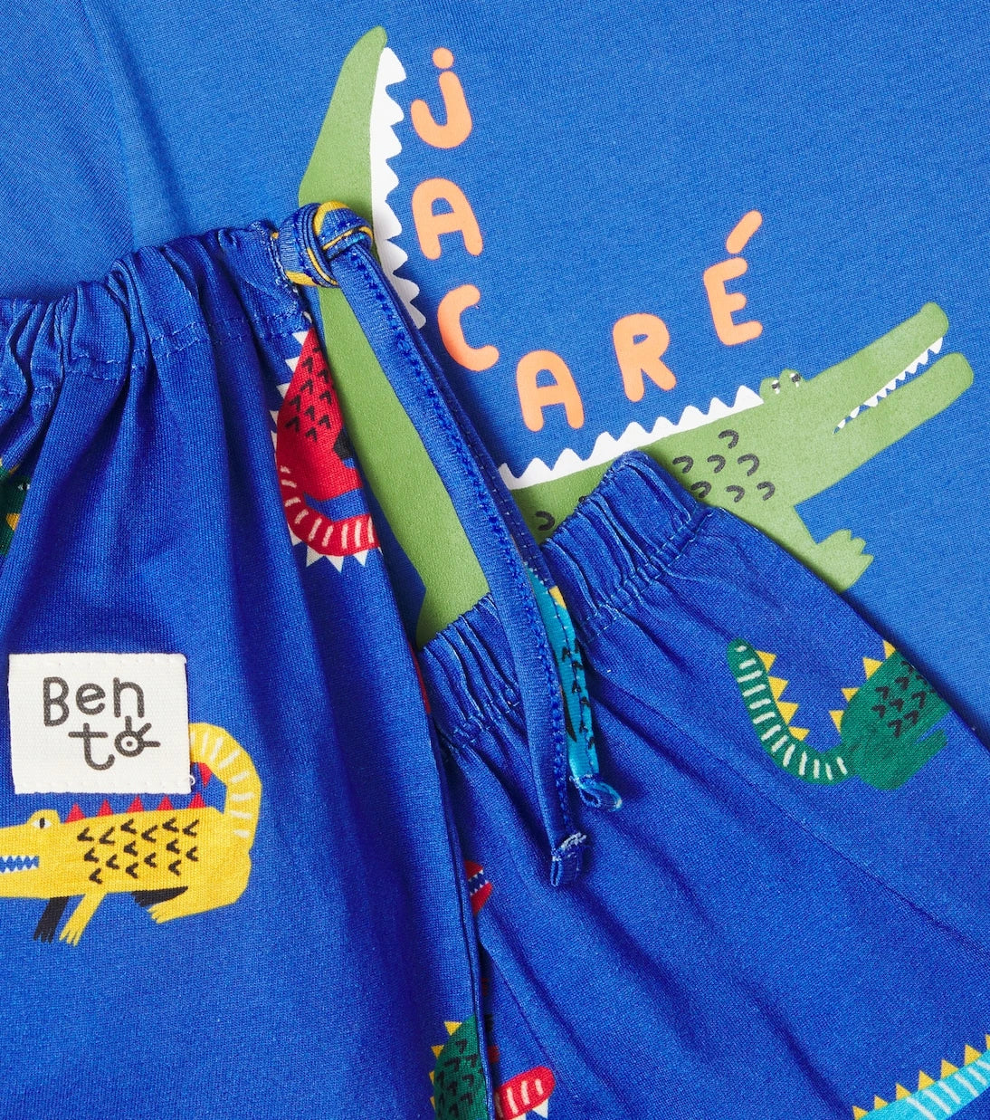 Fábula - Baby Jacassaurinho T-shirt and shorts set