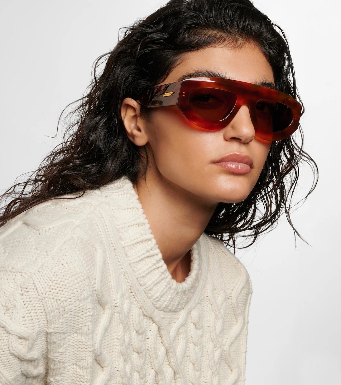 Bottega Veneta - نظارات شمسية درع