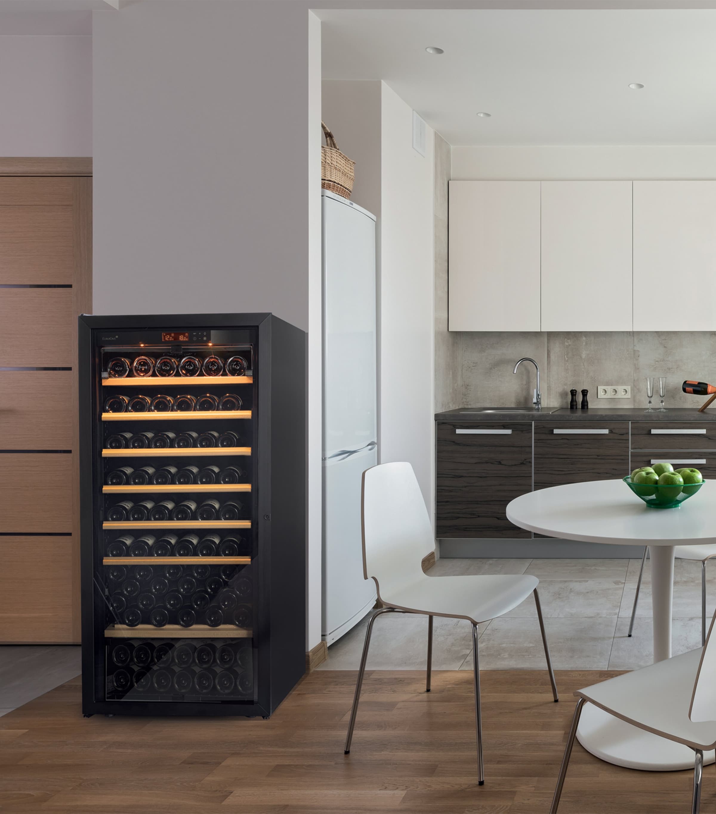 Medium Single-Temperature Free-Standing Pure Wine Cabinet
