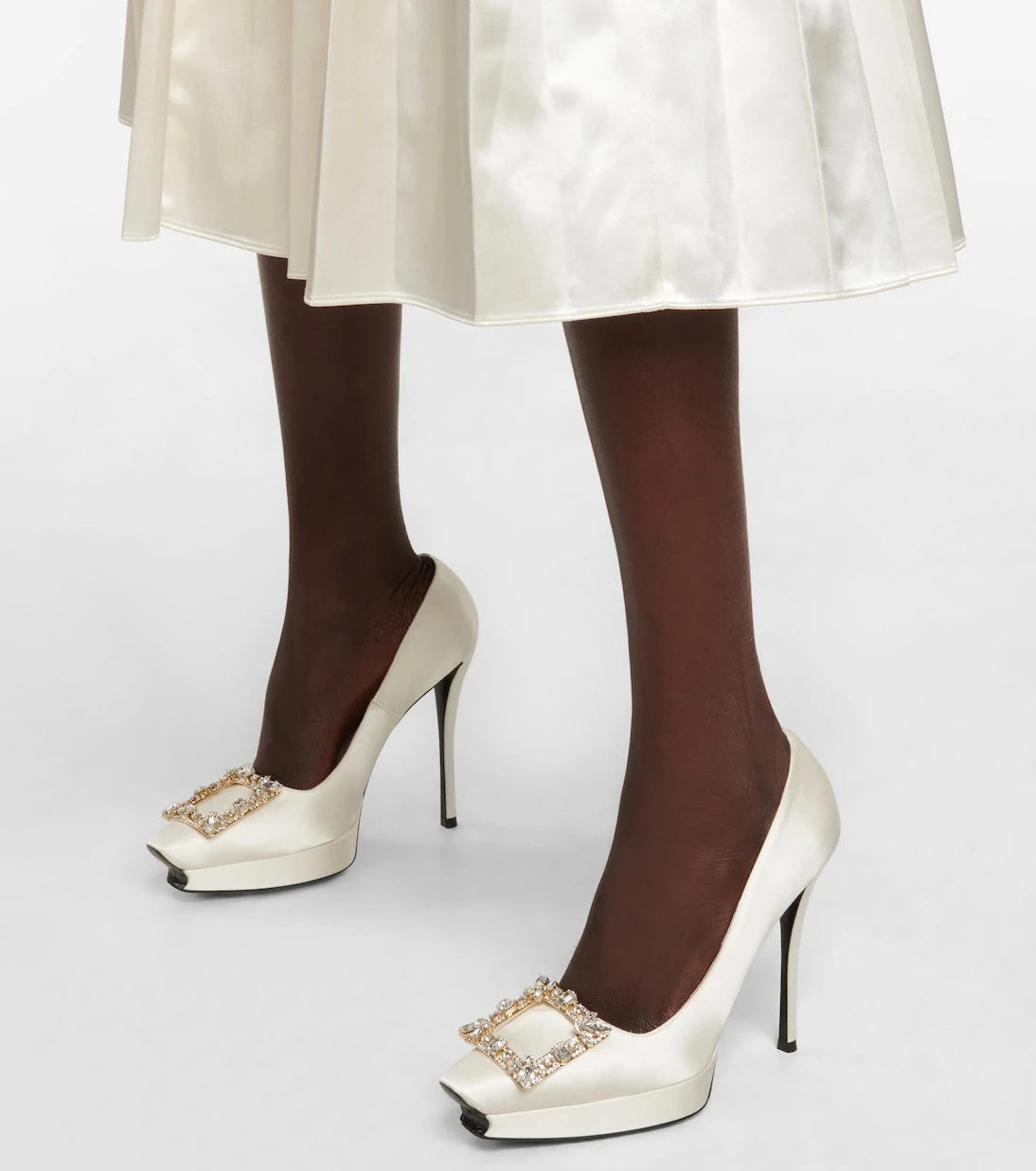 Roger Vivier - Flower Strass satin platform pumps