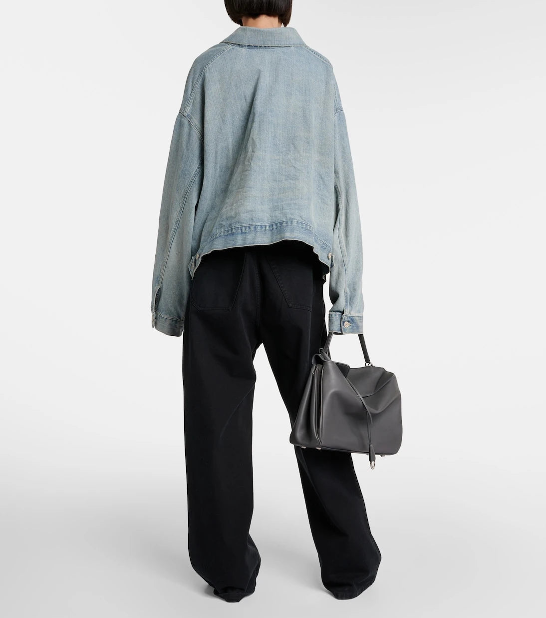 Balenciaga - سترة دينم كبيرة الحجم